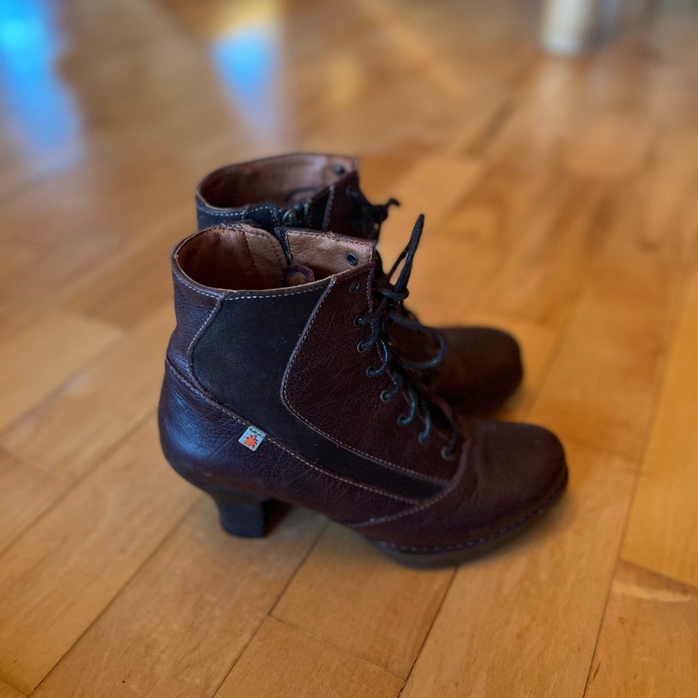 Leather Spanish Ankle Boots